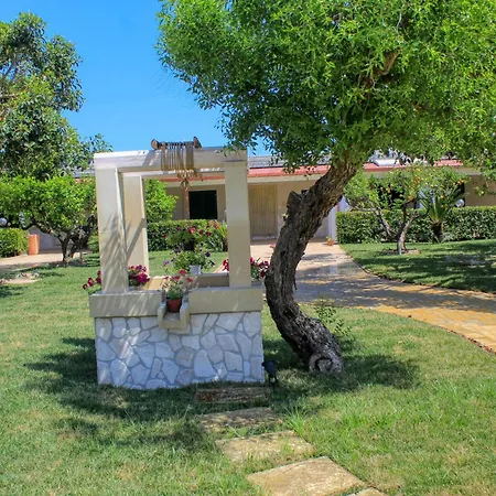 בית חווה Tenuta Paifer אוטרנטו