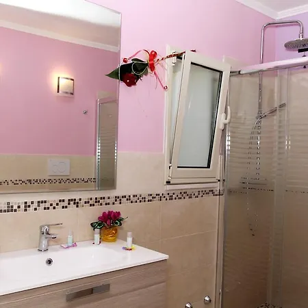 בית חווה Tenuta Paifer *