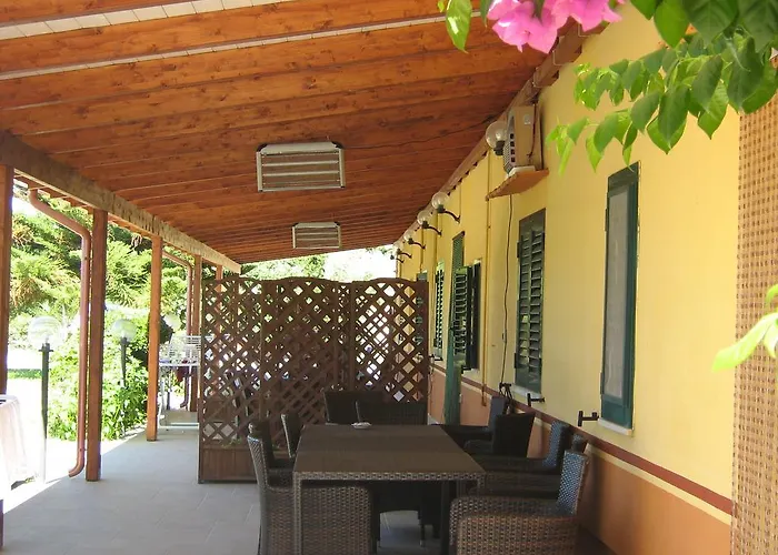 Tenuta Paifer Çiftlik konaklama Otranto